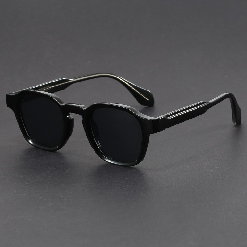 Vyre Retro Sunglasses