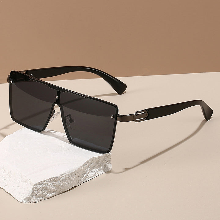 Vera Square Sunglasses