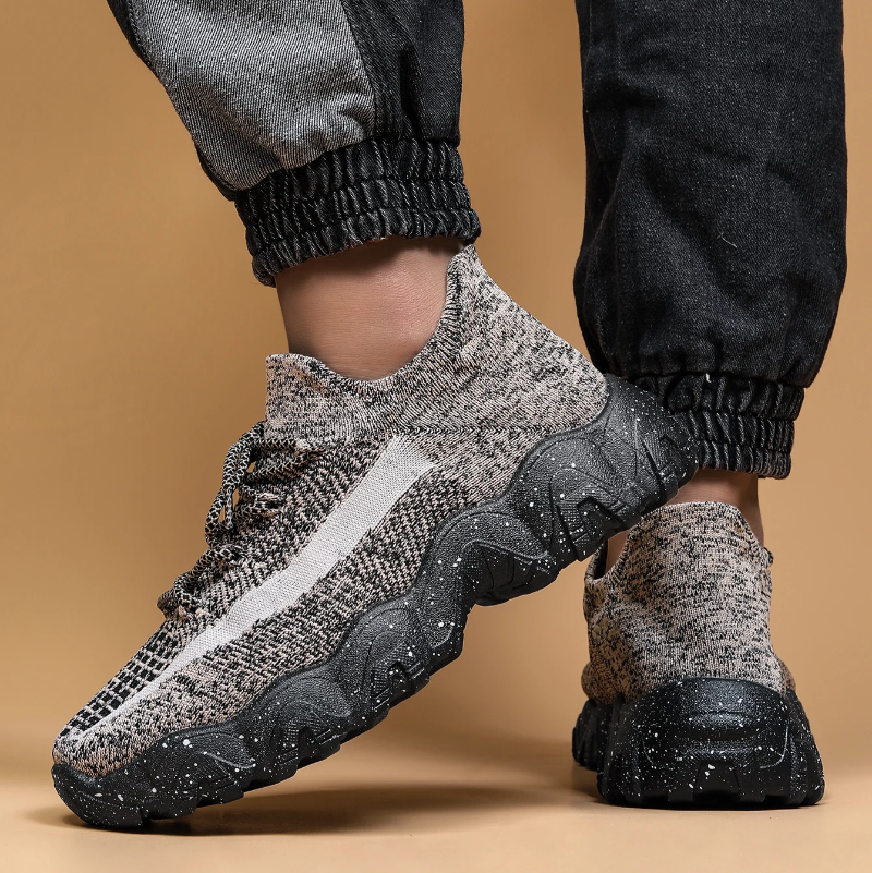Aero Knit Sneaker