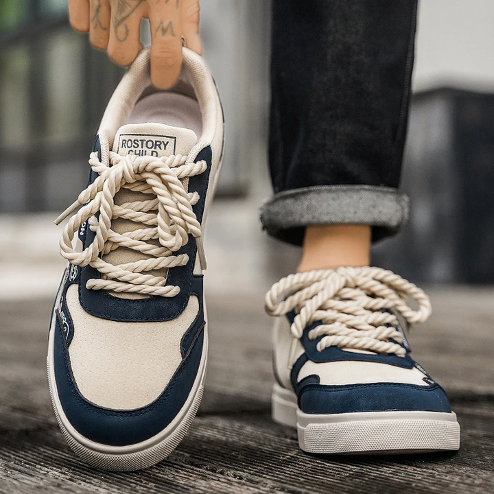Wesley Canvas Sneaker