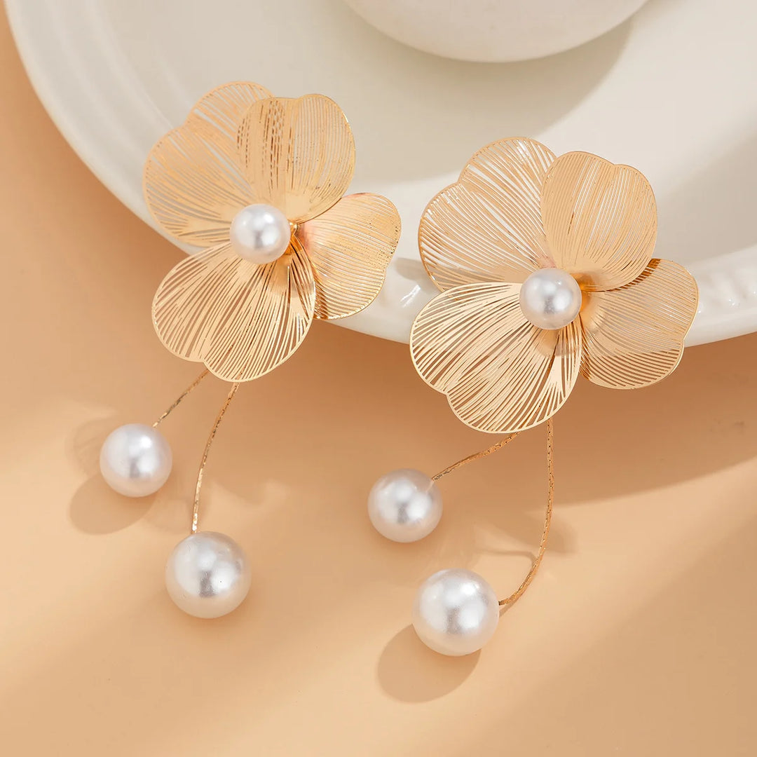 Flora Pearl Drop Earrings