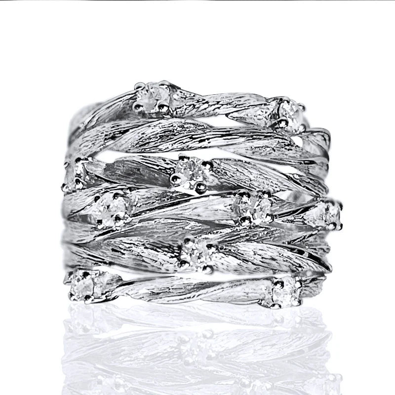 Lustrous Muse Crossover Ring