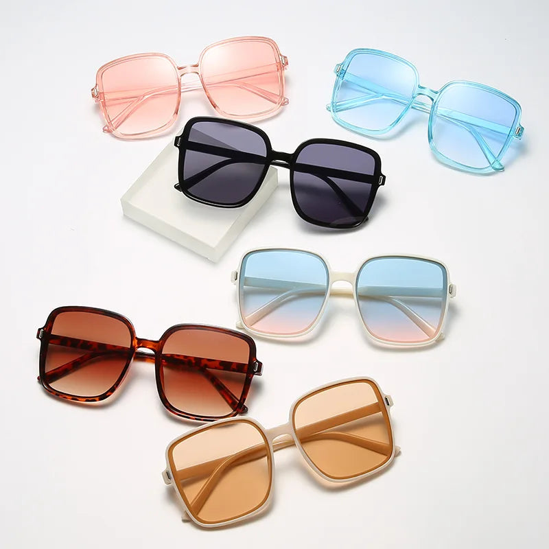 Aveline Retro Square Sunglasses