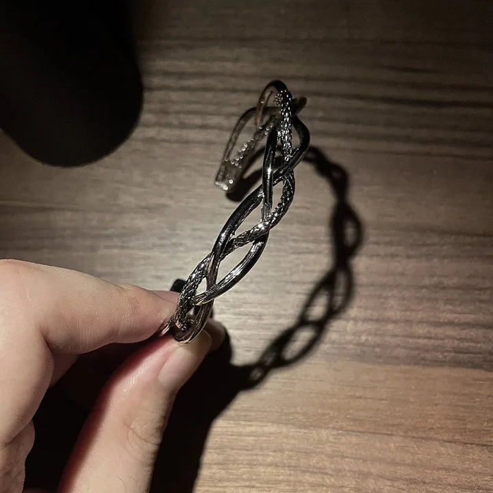 Elite Sterling Silver Twist Bracelet