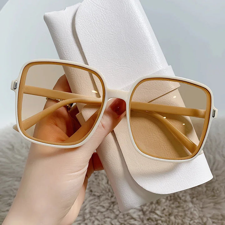 Aveline Retro Square Sunglasses