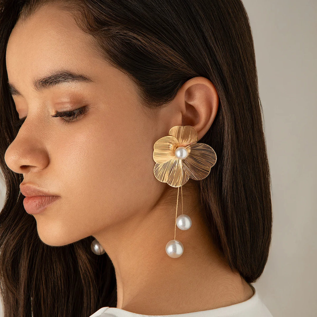 Flora Pearl Drop Earrings