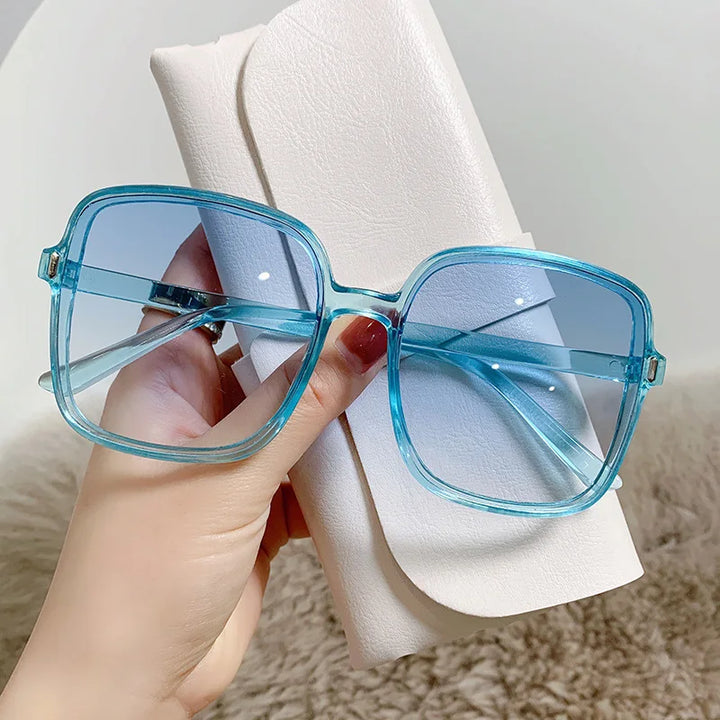 Aveline Retro Square Sunglasses