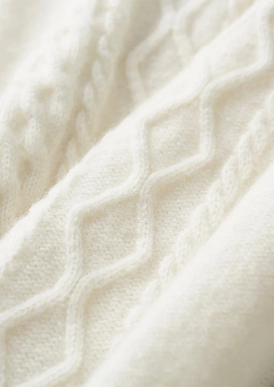 Pure Merino Wool Cable Knit Turtleneck