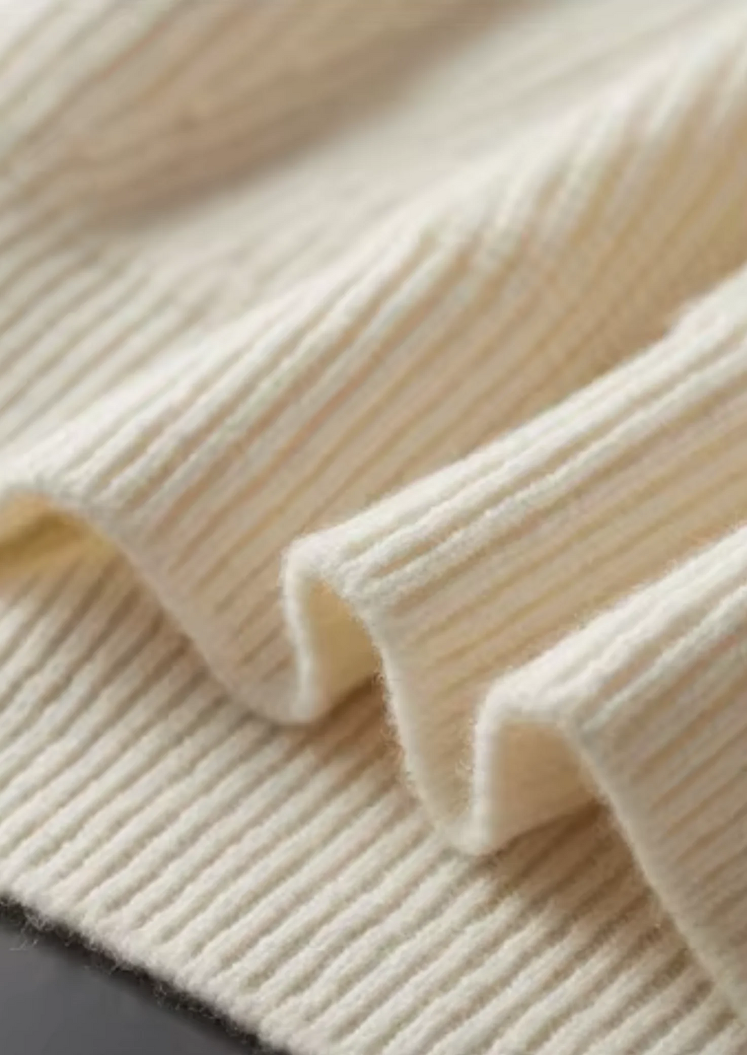 Pure Merino Wool Ribbed Quarter-Zip